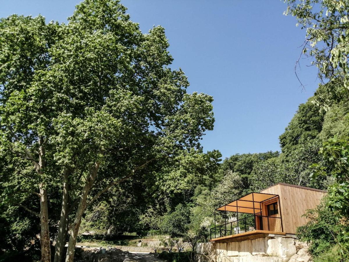 Les Cabanes De La Fontaine Lacoste  Eksteriør bilde